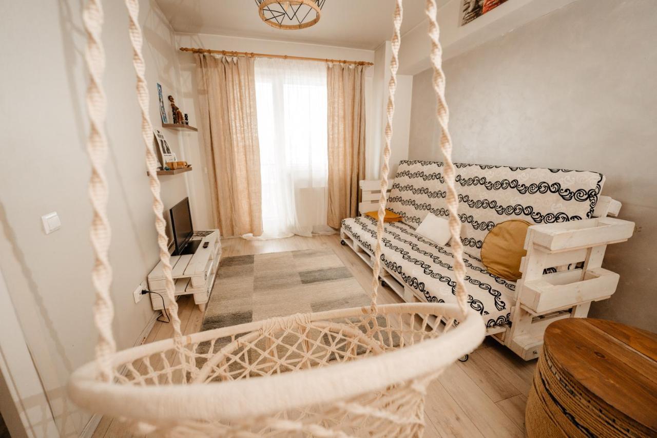 Bright And Cozy Design Apt With Office Apartman Kolozsvár Kültér fotó
