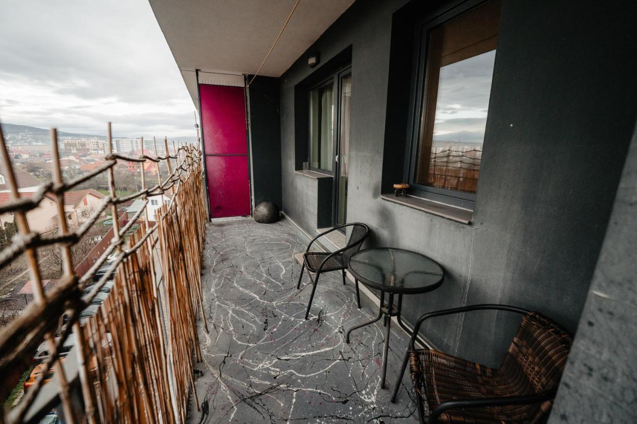 Bright And Cozy Design Apt With Office Apartman Kolozsvár Kültér fotó